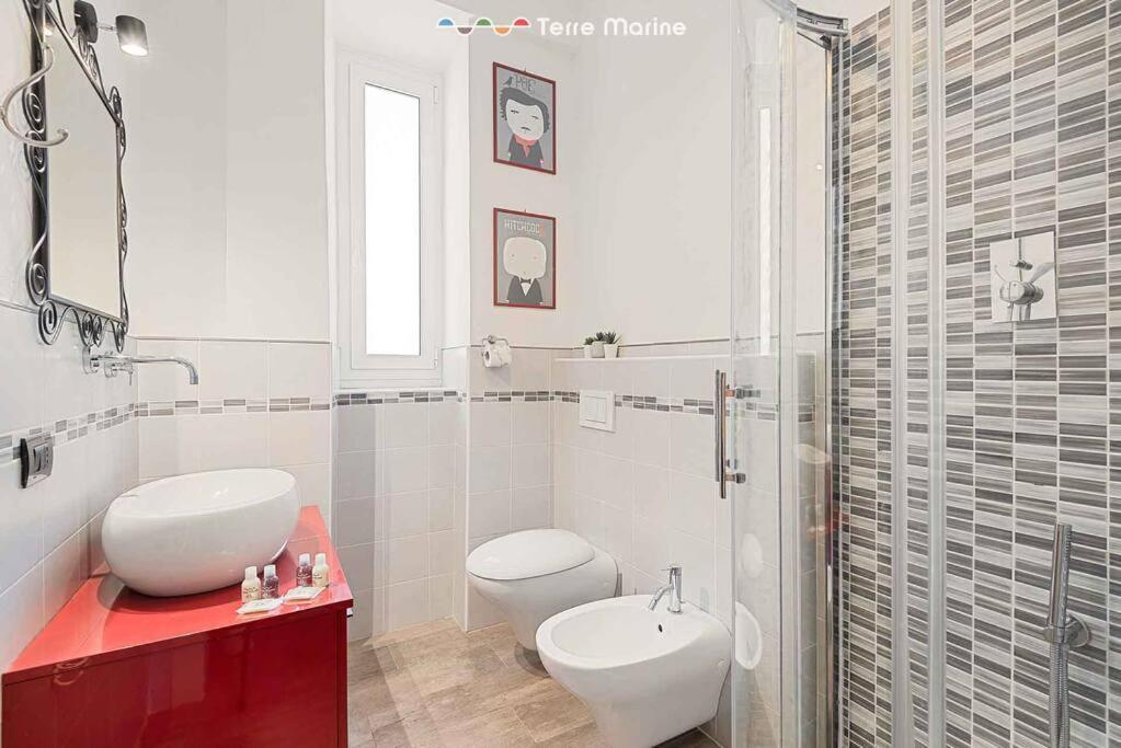 Graffiti House, Terre Marine Apartment ลาสเปเซีย ภายนอก รูปภาพ