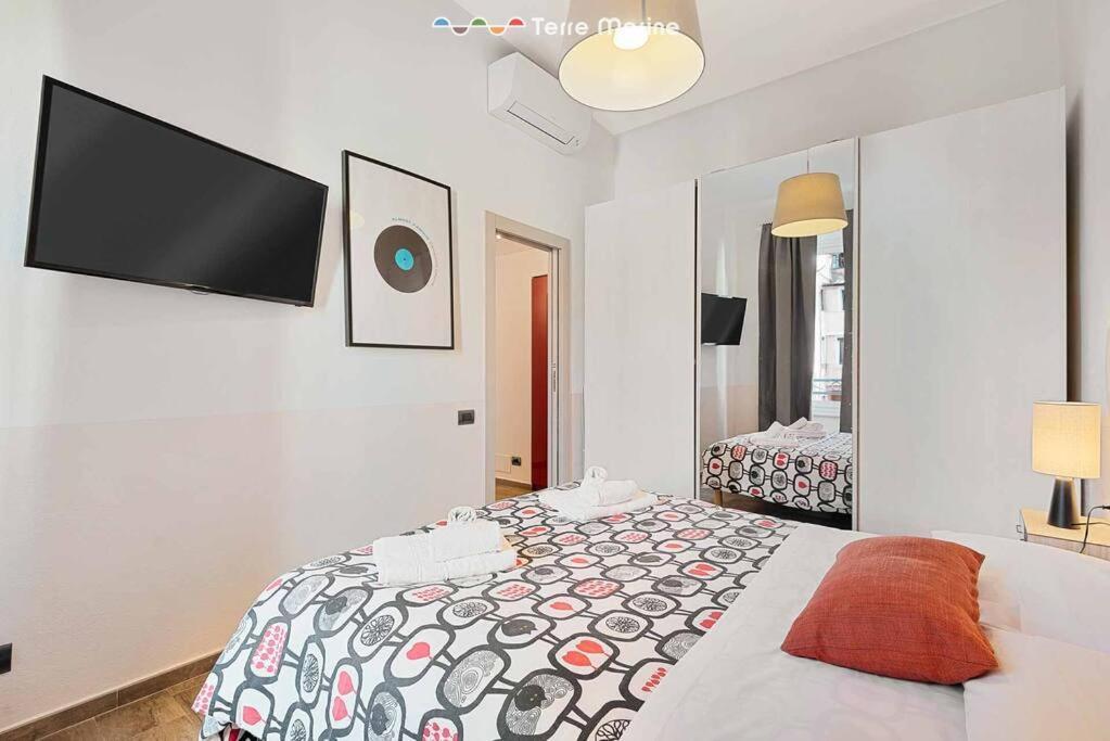 Graffiti House, Terre Marine Apartment ลาสเปเซีย ภายนอก รูปภาพ